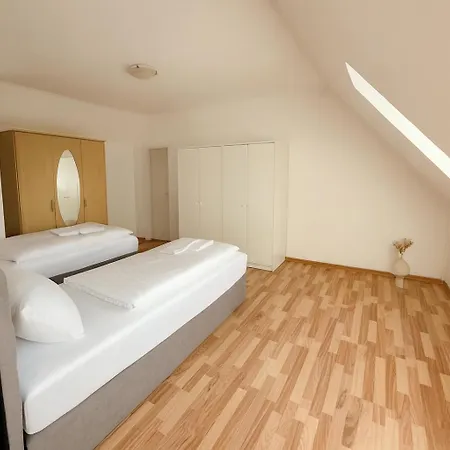 Lejlighed Sunnyhome Monteurwohnungen Und In *